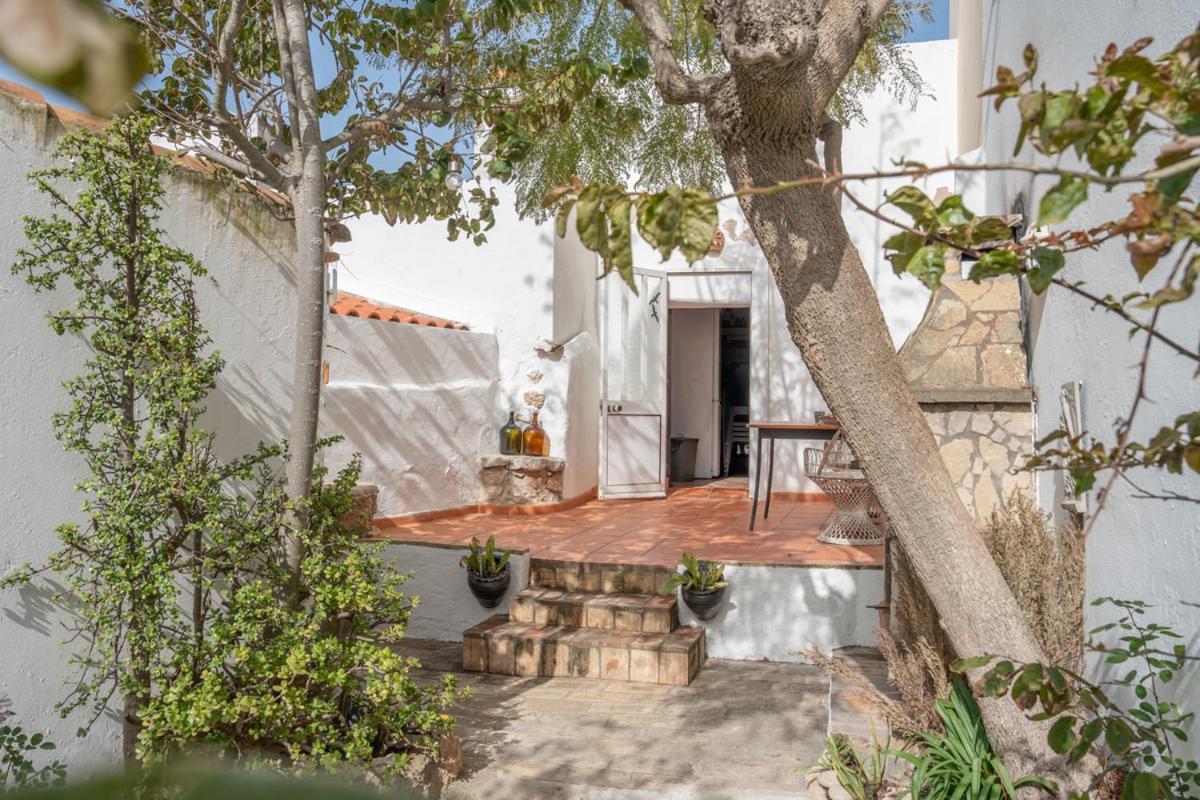 Casa Carina Espiche Bed & Breakfast Dış mekan fotoğraf